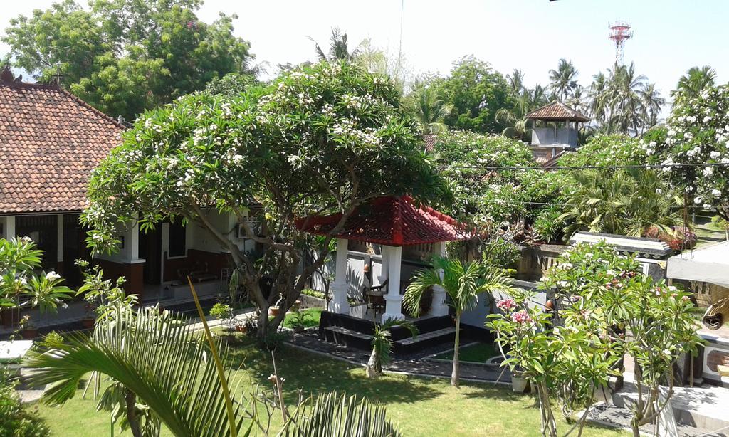 Puri Mandhara Lovina Hotel Kamer foto